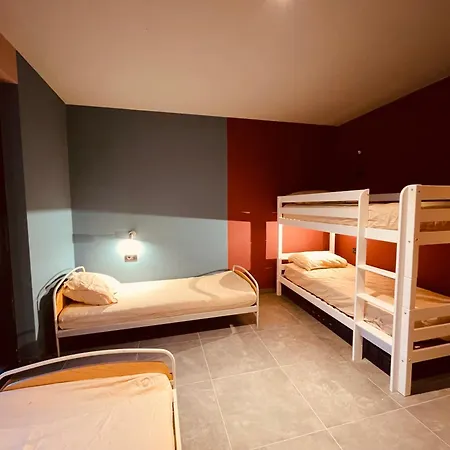 Sea, Sun And Fun فيلة *