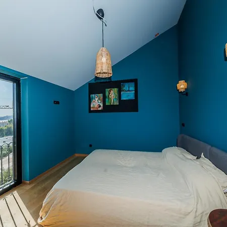 Sea, Sun And Fun فيلة *