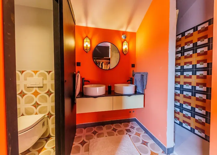 Sea, Sun And Fun Willa *