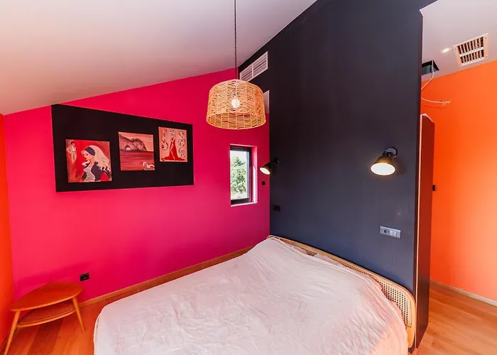 Sea, Sun And Fun Willa