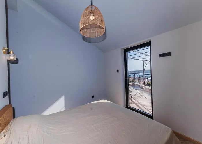 Sea, Sun And Fun * Trogir